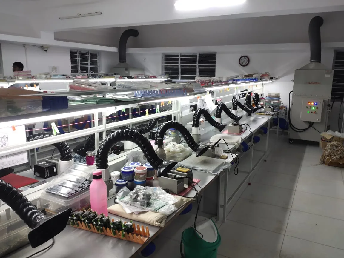 Centralized soldering fume extractor
