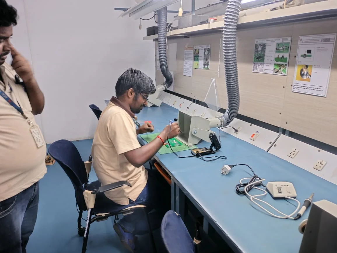 Soldering Fume Pollution: Why Every Electronics Manufacturing Startup Needs Fume Extraction