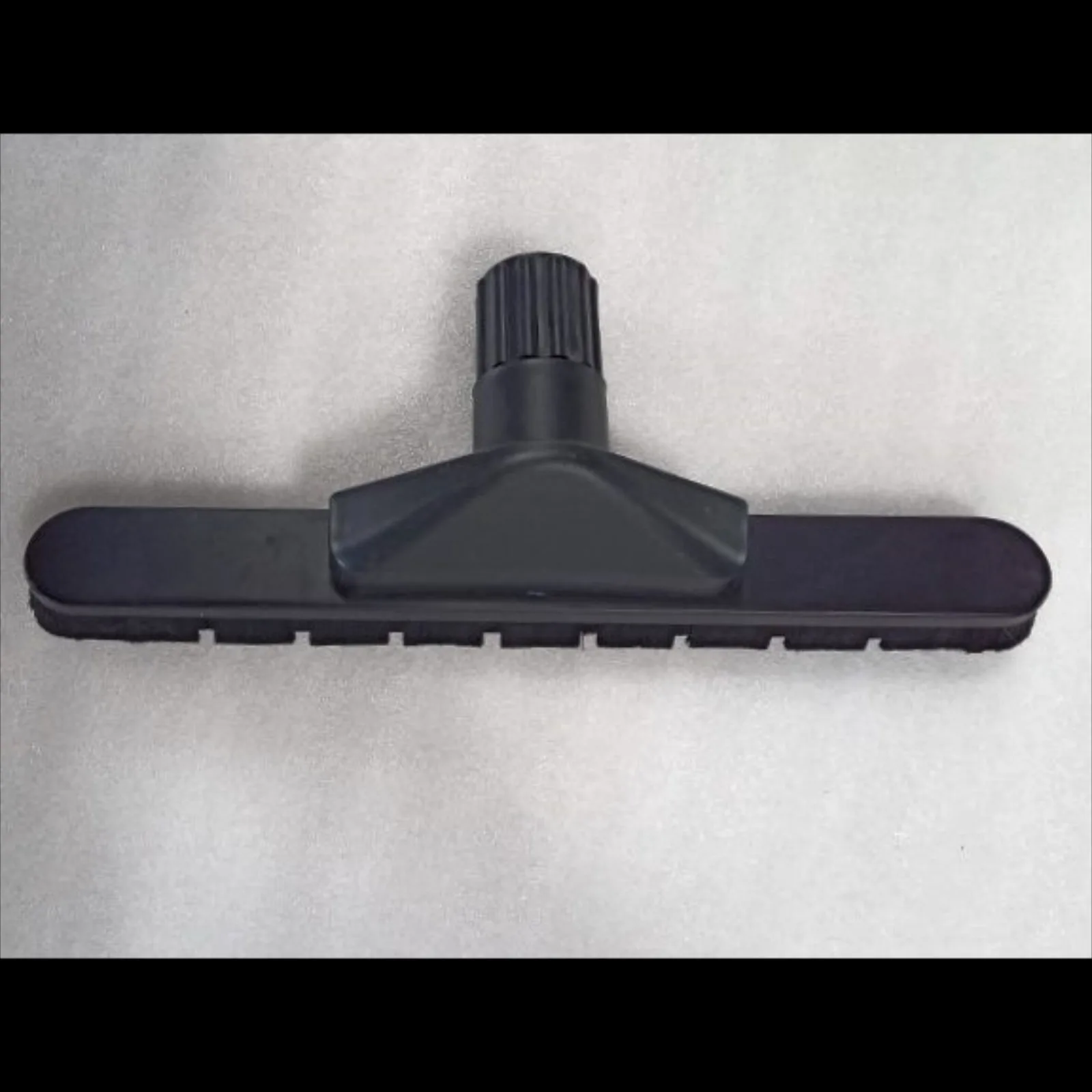 Vacuum cleaner -Dust Absorption Scratcher